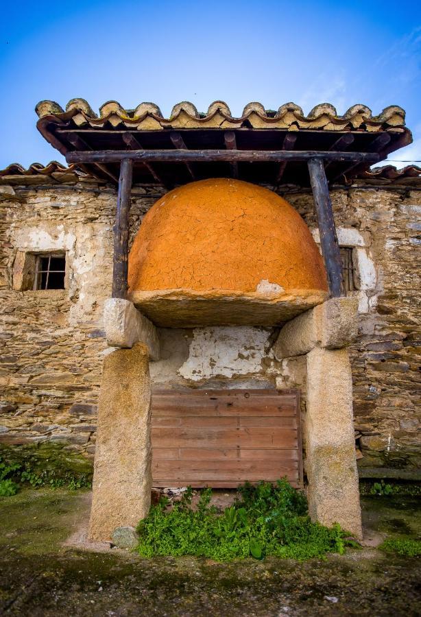 El Hogar Del Herrero Ahigal de los Aceiteros Εξωτερικό φωτογραφία